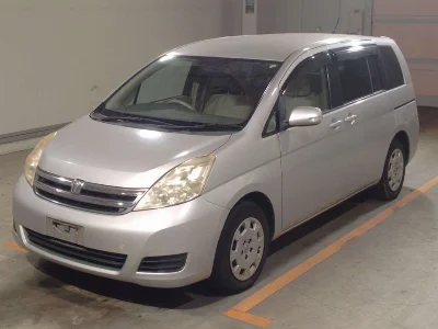 TOYOTA ISIS
