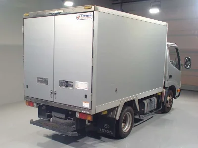 TOYOTA DYNA