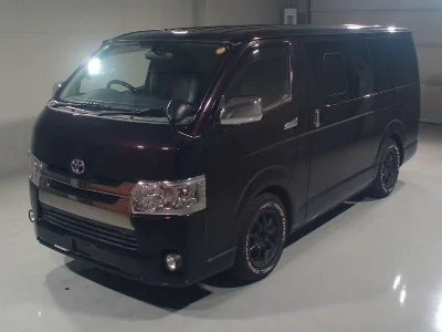TOYOTA HIACE VAN