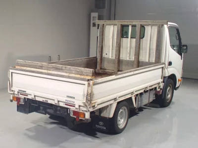 TOYOTA DYNA
