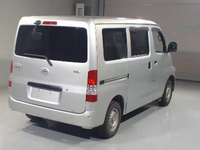 TOYOTA LITE ACE VAN