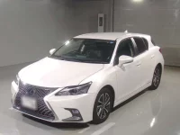 Цена авто Lexus CT200h с аукционов Японии, номер кузова ZWA10, пробег 40 000, оценка 4