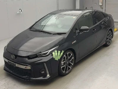 TOYOTA PRIUS PHV