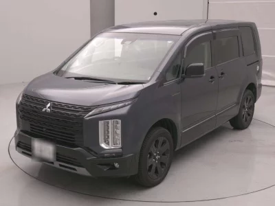 MITSUBISHI DELICA D5