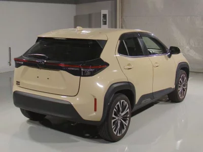 TOYOTA YARIS CROSS