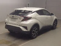 Цена авто Toyota C-HR с аукционов Японии, номер кузова ZYX10, пробег 142 000, оценка 8