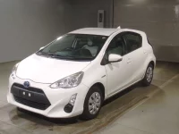 Цена авто Toyota Aqua с аукционов Японии, номер кузова NHP10, пробег 144 000, оценка 4