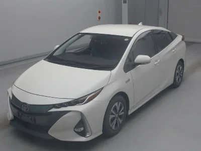TOYOTA PRIUS PHV