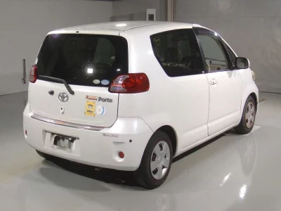 TOYOTA PORTE