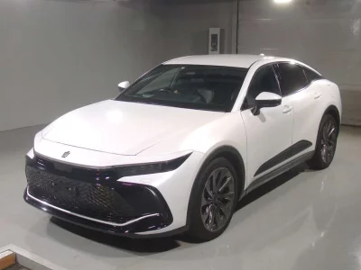TOYOTA CROWN CROSSOVER