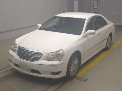 TOYOTA CROWN MAJESTA