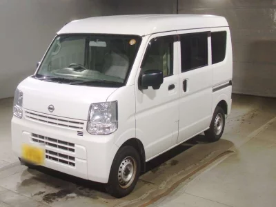 NISSAN CLIPPER VAN