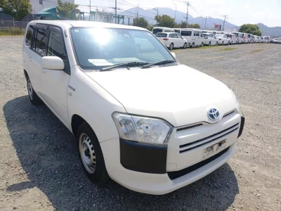 TOYOTA SUCCEED