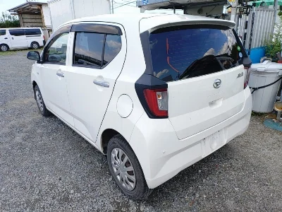 DAIHATSU MIRA E S