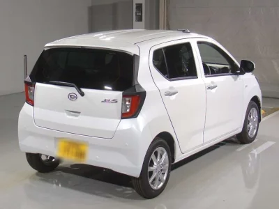 DAIHATSU MIRA E S