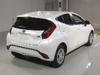 Цена авто Toyota Aqua с аукционов Японии, номер кузова MXPK11, пробег 86 000, оценка 2