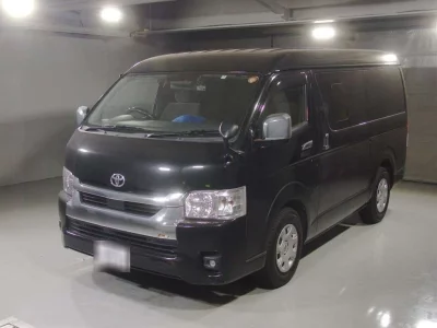 TOYOTA HIACE