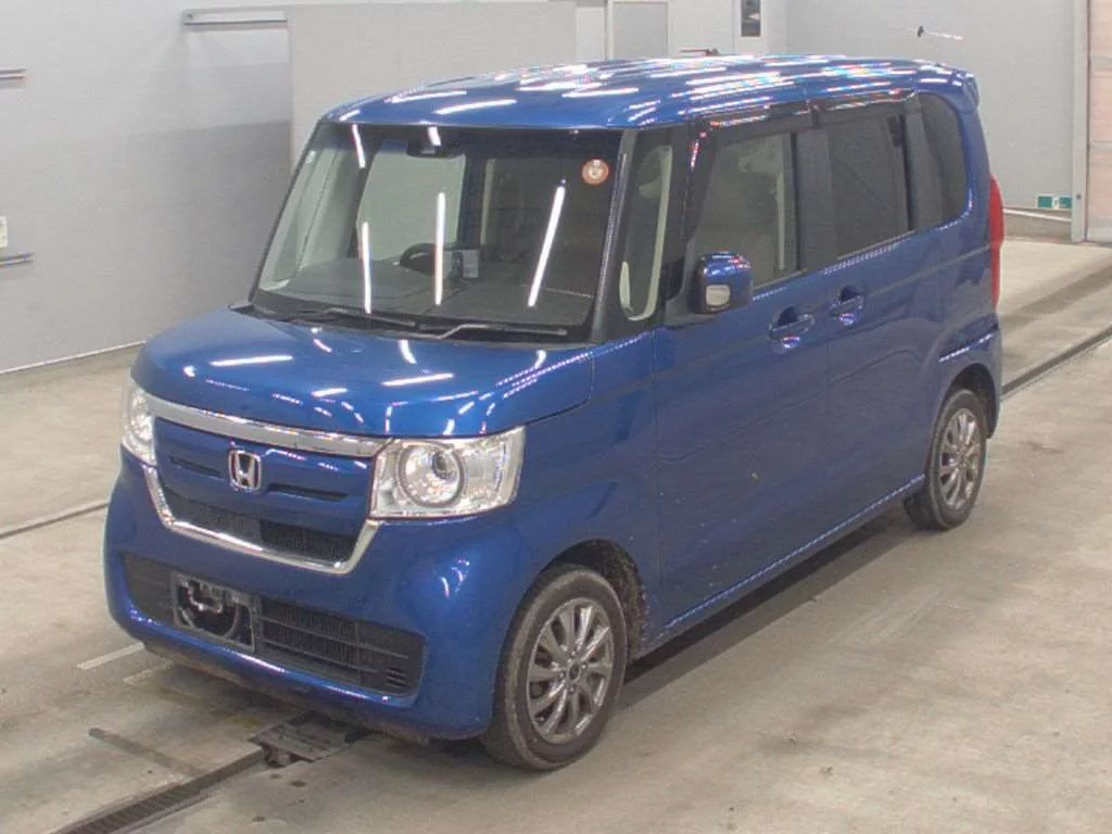 Honda N-Box  с аукциона в Японии