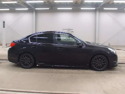 SUBARU LEGACY B4