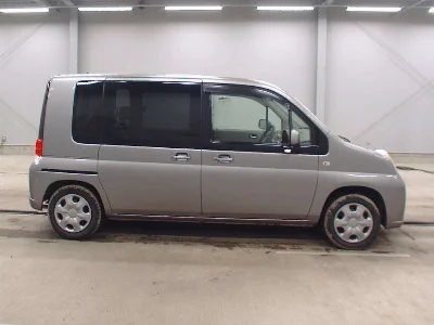 HONDA MOBILIO