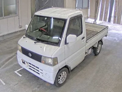 NISSAN CLIPPER TRUCK