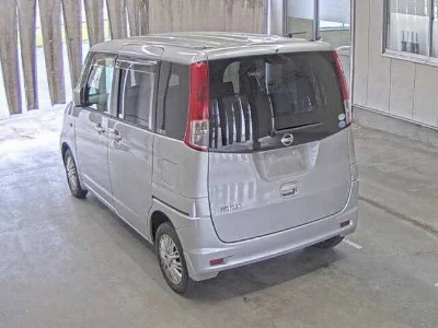 NISSAN ROOX