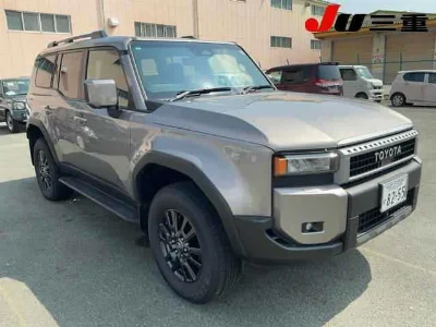 TOYOTA LAND CRUISER