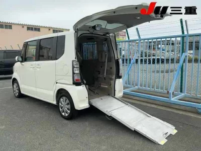 HONDA N BOX PLUS