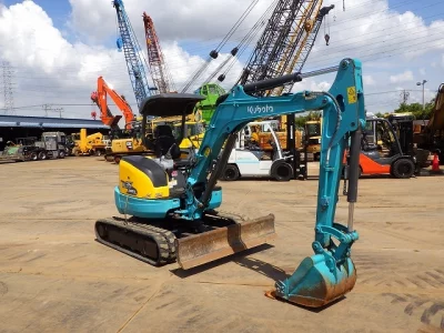 KUBOTA KUBOTA