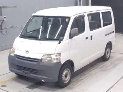 TOYOTA TOWN ACE VAN