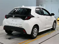 Цена авто Toyota Yaris с аукционов Японии, номер кузова KSP210, пробег 102 000, оценка 8