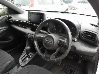 Цена авто Toyota Yaris с аукционов Японии, номер кузова KSP210, пробег 102 000, оценка 8