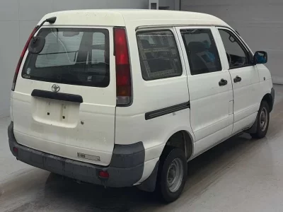 TOYOTA TOWN ACE VAN