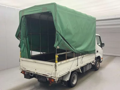 TOYOTA DYNA TRUCK