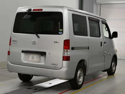 TOYOTA TOWN ACE VAN
