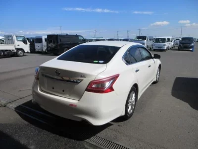 NISSAN TEANA