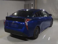 Цена авто Toyota Prius с аукционов Японии, номер кузова ZVW50, пробег 99 000, оценка 2