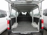 Цена авто Nissan NV350 Caravan с аукционов Японии, номер кузова VR2E26, пробег 145 000, оценка 6
