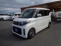 Цена авто Nissan Roox с аукционов Японии, номер кузова B45A, пробег 10 000, оценка 8