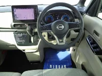 Цена авто Nissan Roox с аукционов Японии, номер кузова B45A, пробег 10 000, оценка 8