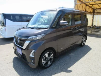 NISSAN ROOX