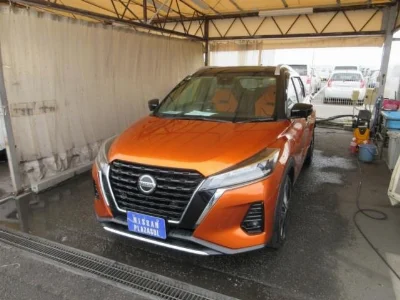 NISSAN KICKS