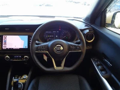 NISSAN KICKS