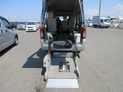 NISSAN NV350 CARAVAN