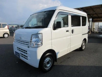 NISSAN CLIPPER VAN
