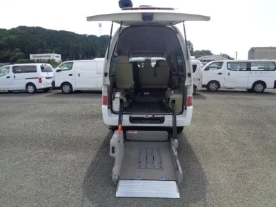 NISSAN NV350 CARAVAN