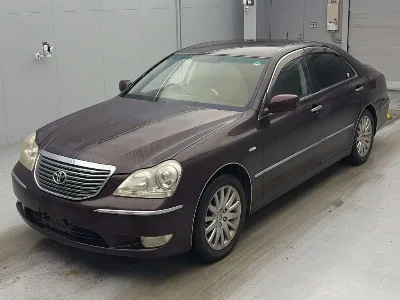 TOYOTA CROWN MAJESTA