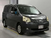 Цена авто Toyota Noah с аукционов Японии, номер кузова ZRR70G, пробег 109 000, оценка 4