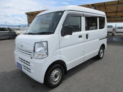 NISSAN CLIPPER VAN