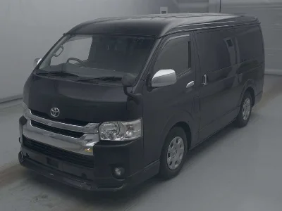 TOYOTA HIACE